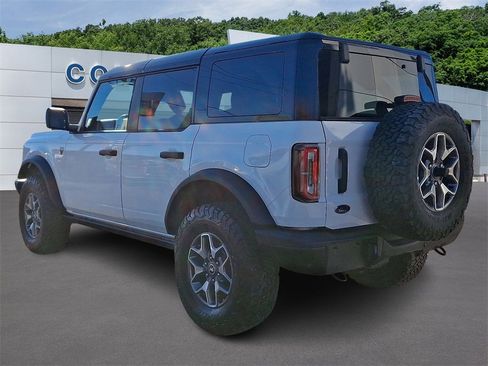 Certified 2025 Ford Bronco Badlands image 4