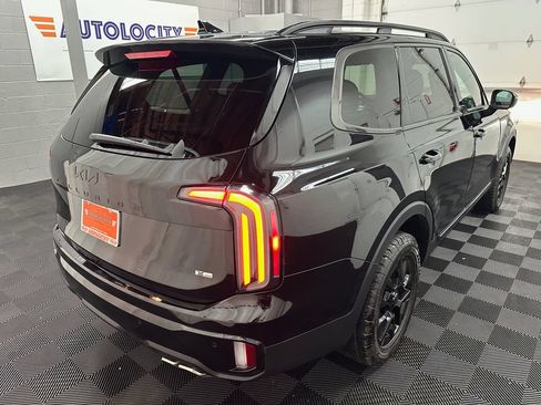 Used 2025 Kia Telluride AWD image 10