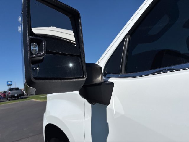 Used 2020 Chevrolet Silverado 1500 LTZ w/ LTZ Premium Package AWD/4WD image 30
