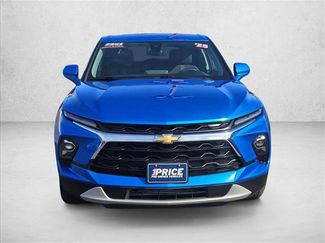 Used 2025 Chevrolet Blazer LT video 2