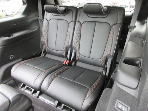 Used 2023 Jeep Grand Cherokee L Summit image 21