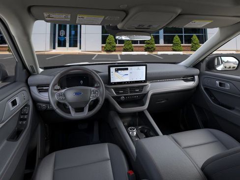 New 2026 Ford Explorer Active image 9