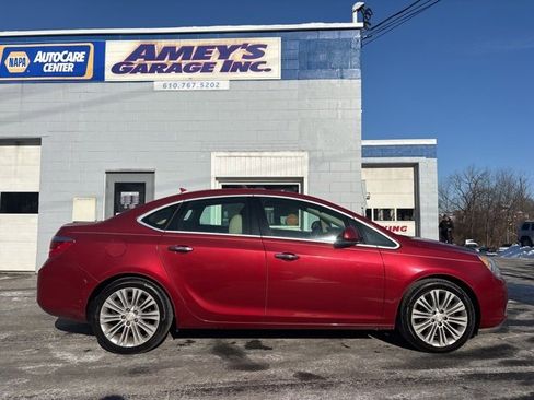 Used 2013 Buick Verano Base image 6