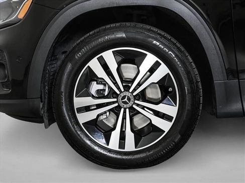 Certified 2026 Mercedes-Benz GLB 250 4MATIC image 26
