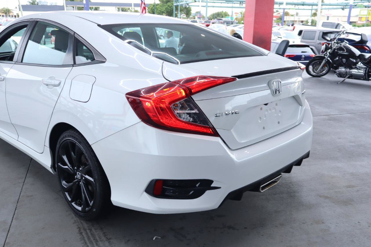 Used 2019 Honda Civic Sport image 9