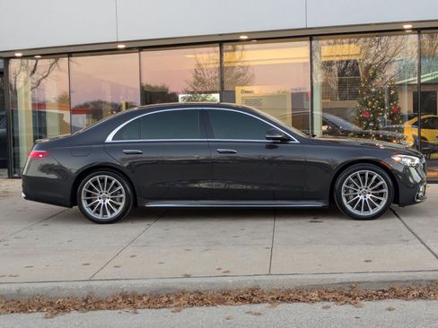 Used 2022 Mercedes-Benz S 500 4MATIC image 8