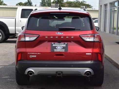 Used 2020 Ford Escape Titanium AWD/4WD image 11