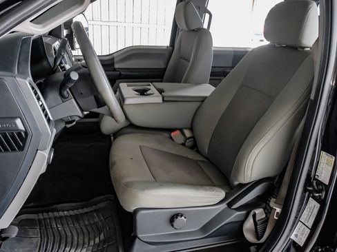 Used 2018 Ford F250 XL w/ STX Appearance Package AWD/4WD image 28