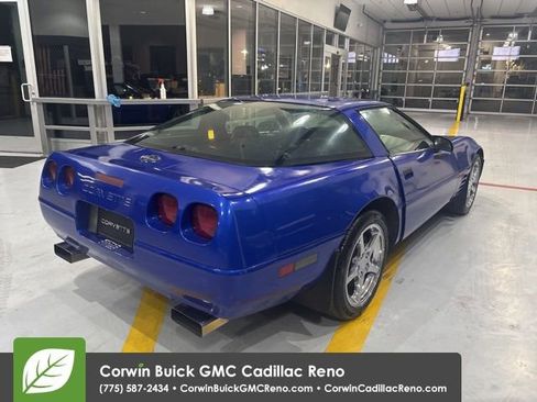 Used 1994 Chevrolet Corvette Coupe image 8