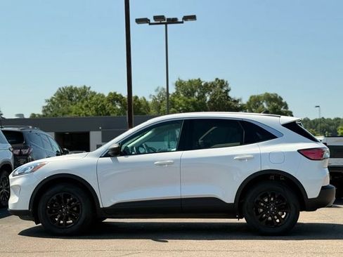 Certified 2022 Ford Escape SE w/ Convenience Package AWD/4WD image 37