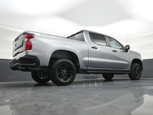 Used 2024 Chevrolet Silverado 1500 LT Trail Boss w/ Convenience Package II AWD/4WD image 29