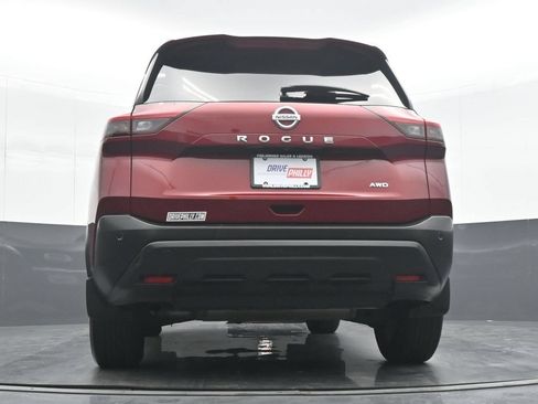 Used 2021 Nissan Rogue S AWD/4WD image 29