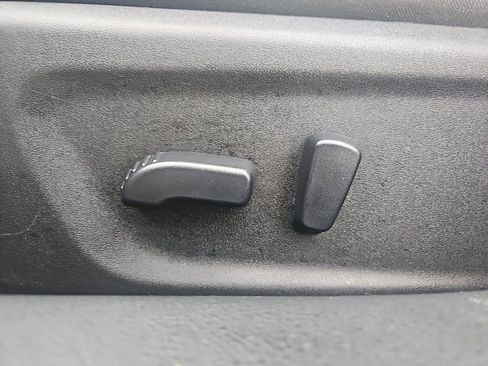 Used 2024 Nissan Altima 2.5 SV image 16