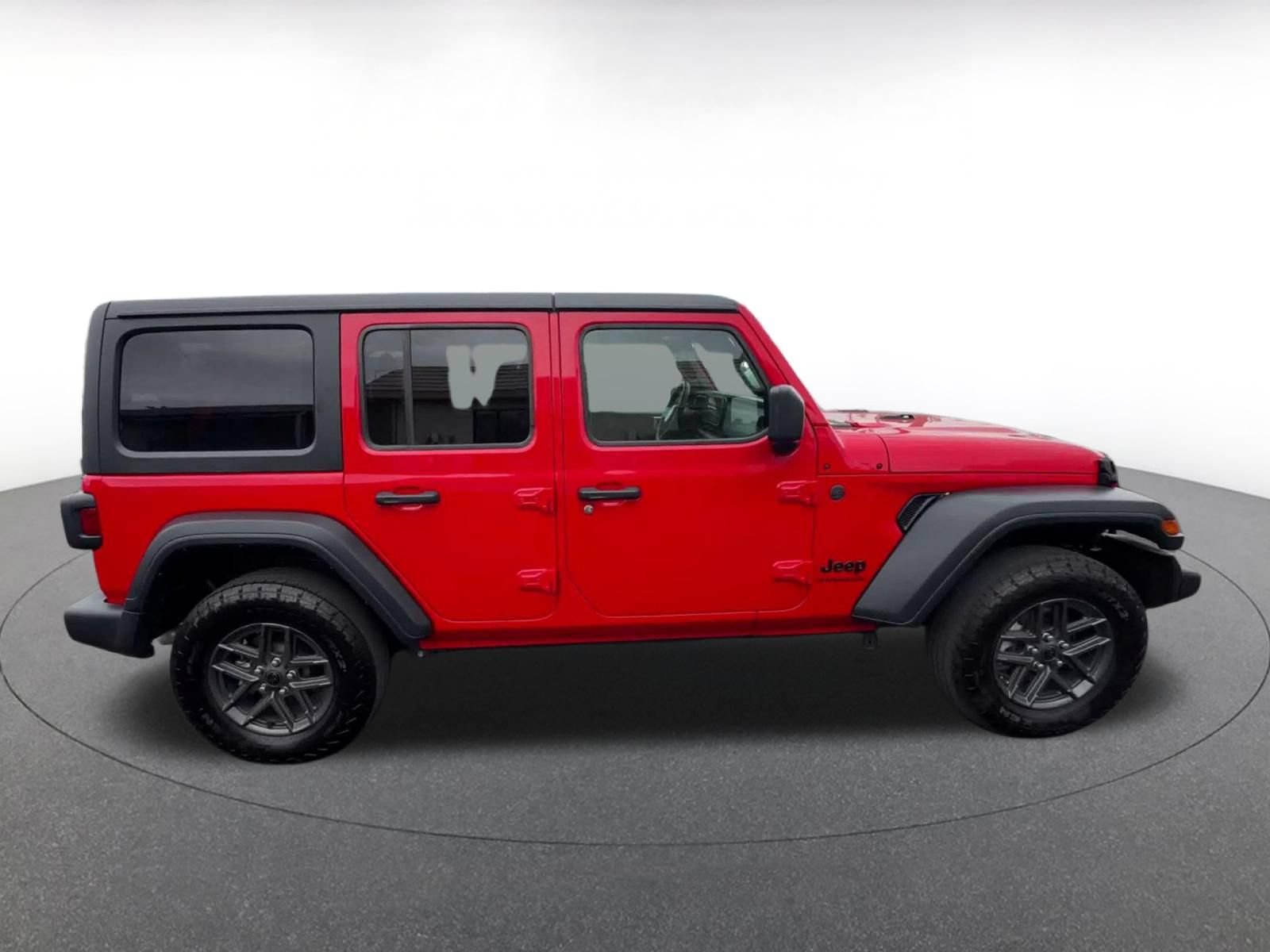 Used 2025 Jeep Wrangler Unlimited Sport AWD/4WD image 15