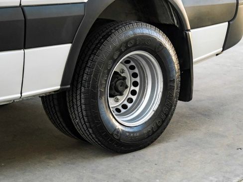 Used 2013 Mercedes-Benz Sprinter 3500 image 41