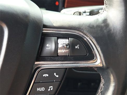 Used 2021 Lincoln Navigator Reserve image 25