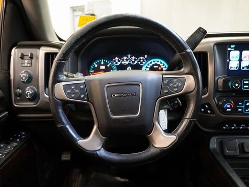 Used 2018 GMC Sierra 1500 Denali w/ Denali Ultimate Package image 19