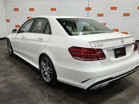 Used 2015 Mercedes-Benz E 350 4MATIC Sedan image 16