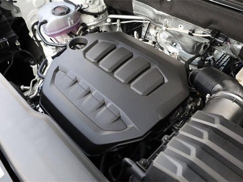 New 2026 Volkswagen Atlas SE image 32