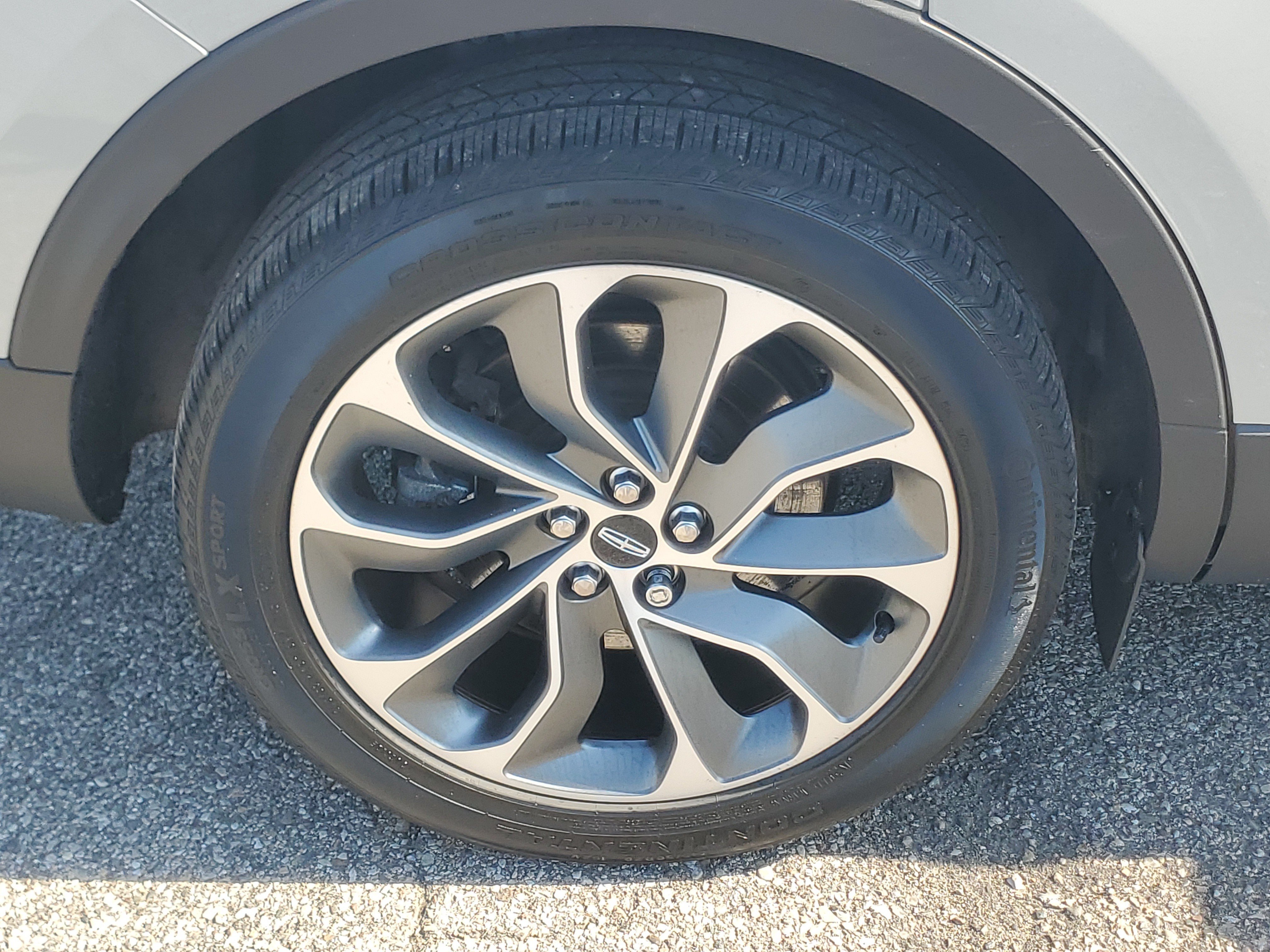 Certified 2023 Lincoln Nautilus Reserve AWD/4WD image 7