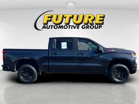 Used 2023 Chevrolet Silverado 1500 LT Trail Boss w/ Protection Package image 3