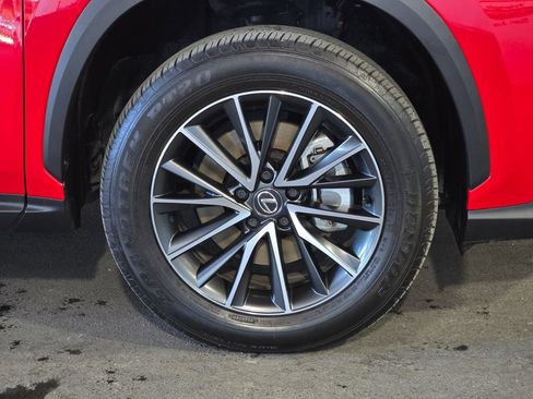 Used 2025 Lexus NX 250 FWD image 4