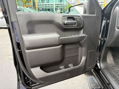 Used 2022 Chevrolet Silverado 1500 Custom RWD image 24