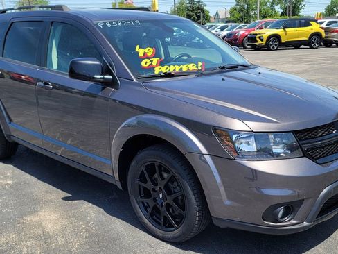 Used 2019 Dodge Journey GT w/ Blacktop Package AWD/4WD image 2