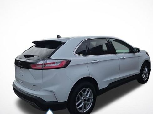 Used 2024 Ford Edge SEL w/ Convenience Package image 11