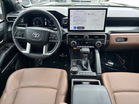 Certified 2026 Toyota 4Runner Limited AWD/4WD image 18