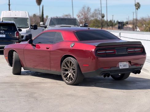 Used 2023 Dodge Challenger SXT w/ Blacktop Package image 2