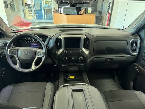 Used 2022 Chevrolet Silverado 1500 RST image 16