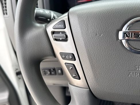 Used 2021 Nissan NV 2500 SV RWD image 15