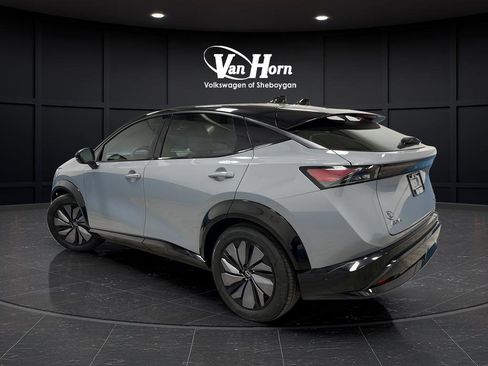 Used 2023 Nissan Ariya AWD/4WD image 5