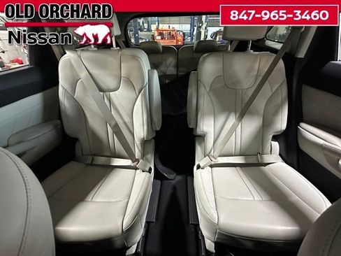 Used 2022 Kia Sorento SX image 12