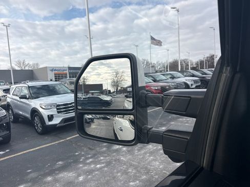 Used 2020 Ford F350 Platinum image 40