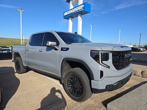 Used 2024 GMC Sierra 1500 Elevation w/ Elevation Premium Package image 1