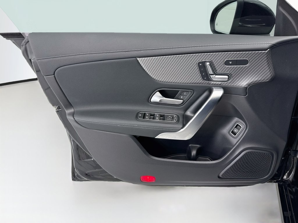 Certified 2026 Mercedes-Benz CLA 250 image 22