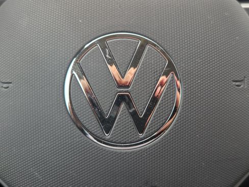 Used 2023 Volkswagen Tiguan S FWD image 37