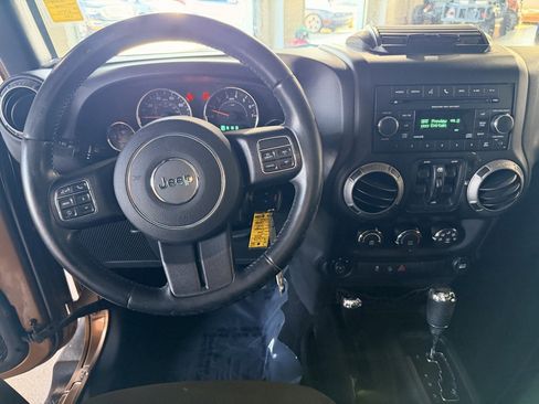 Used 2015 Jeep Wrangler Unlimited Sport w/ Quick Order Package 24S image 14