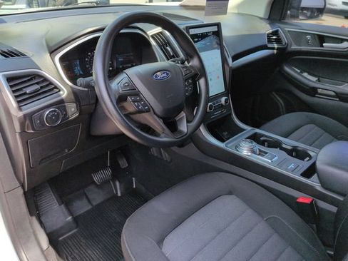 Used 2021 Ford Edge SE AWD/4WD image 12