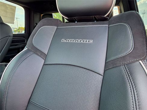 New 2026 RAM 2500 Laramie w/ Night Edition AWD/4WD image 25