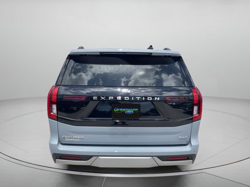 New 2026 Ford Expedition Max Platinum w/ Platinum Ultimate Package AWD/4WD image 5