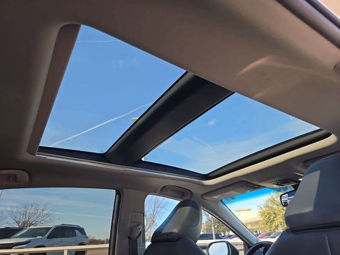 Used 2019 Toyota Camry XSE image 22