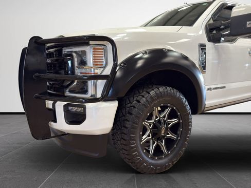 Used 2020 Ford F350 Limited image 8