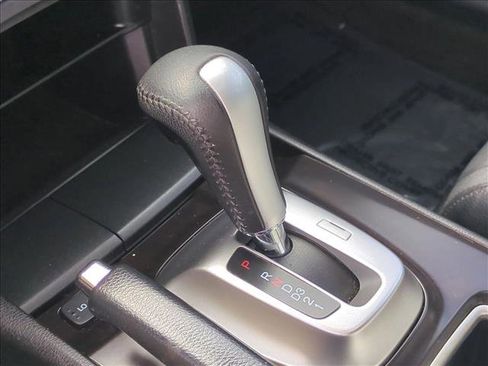 Used 2015 Honda Crosstour EX-L image 12