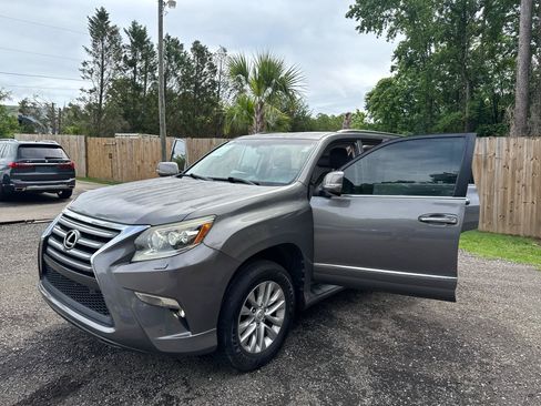 Used 2014 Lexus GX 460 w/ Premium Package AWD/4WD image 34