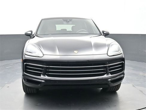 Used 2020 Porsche Cayenne image 26