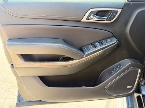 Used 2019 GMC Yukon Denali w/ Denali Ultimate Package AWD/4WD image 11