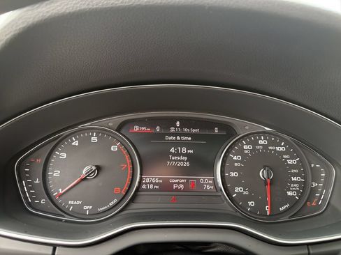 Used 2024 Audi Q5 2.0T Premium AWD/4WD image 22